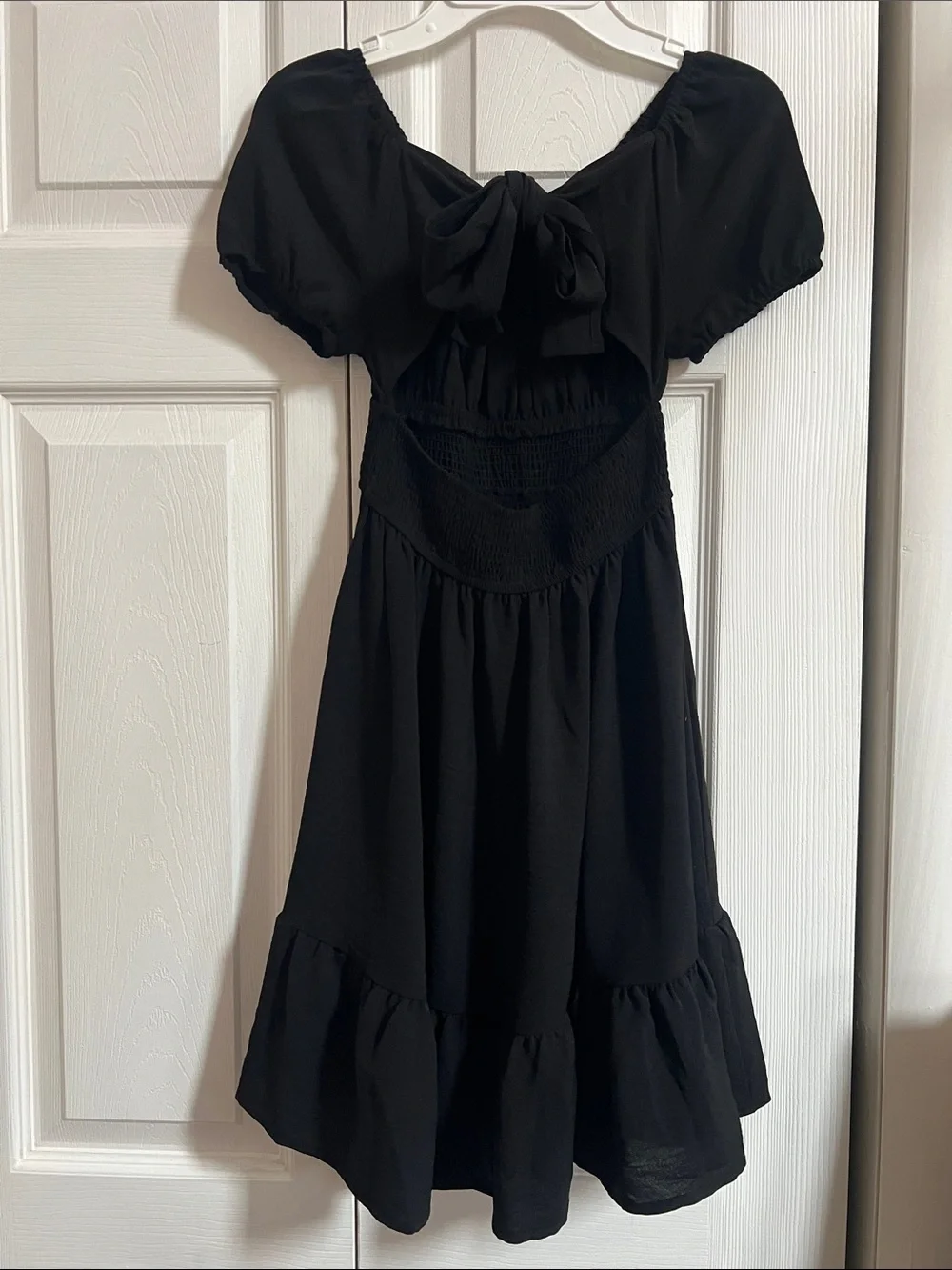 Girls' Black Bow-Back Puff Sleeve Dress